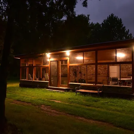 Prázdninový dům Gyoember Tanya *